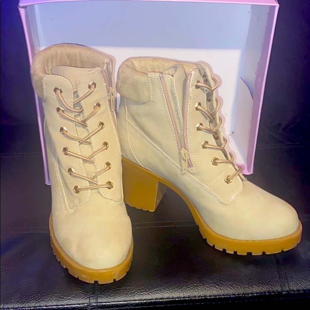 Suede ankle booties size 8